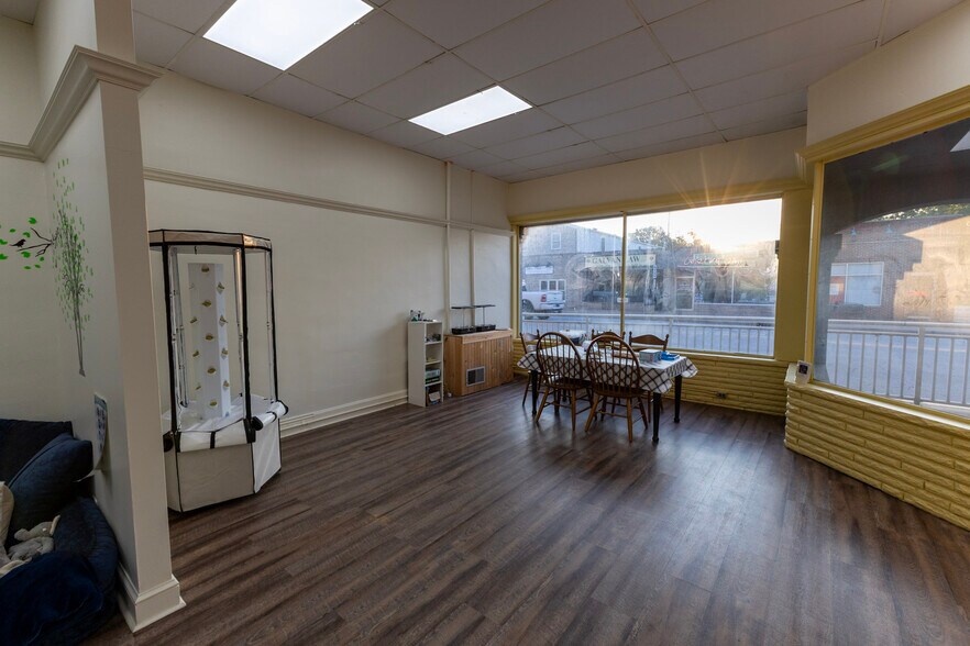More Photos Of 118-120 N Main St, Hebron General Retail For Sale