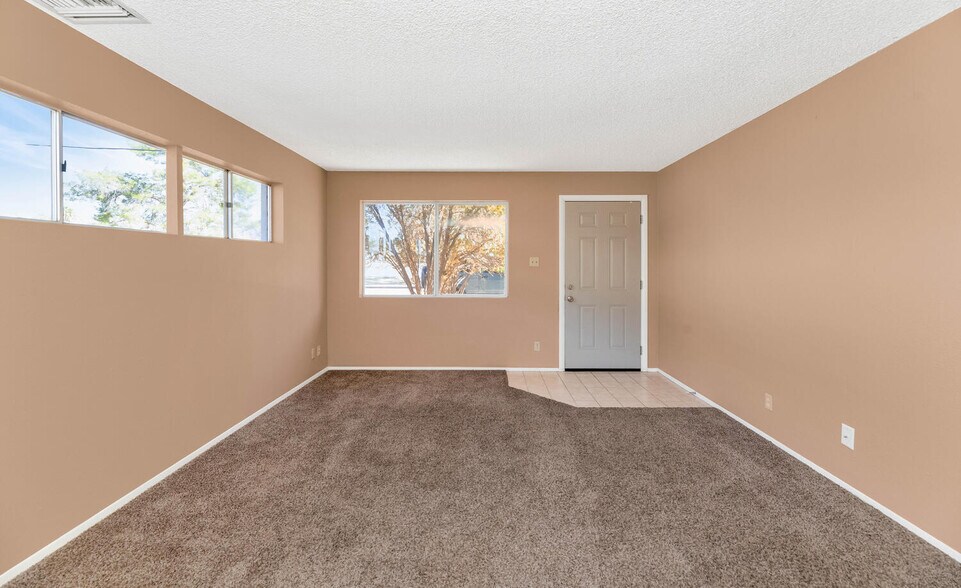 More Photos Of 8916 N 11th St, Phoenix Apartments For Sale