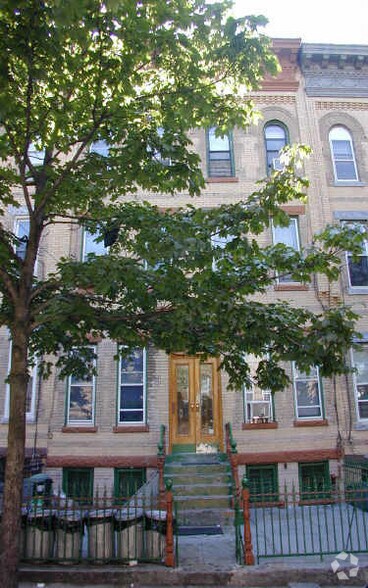 Primary Photo Of 430 Bleecker St, Brooklyn Apartments For Sale
