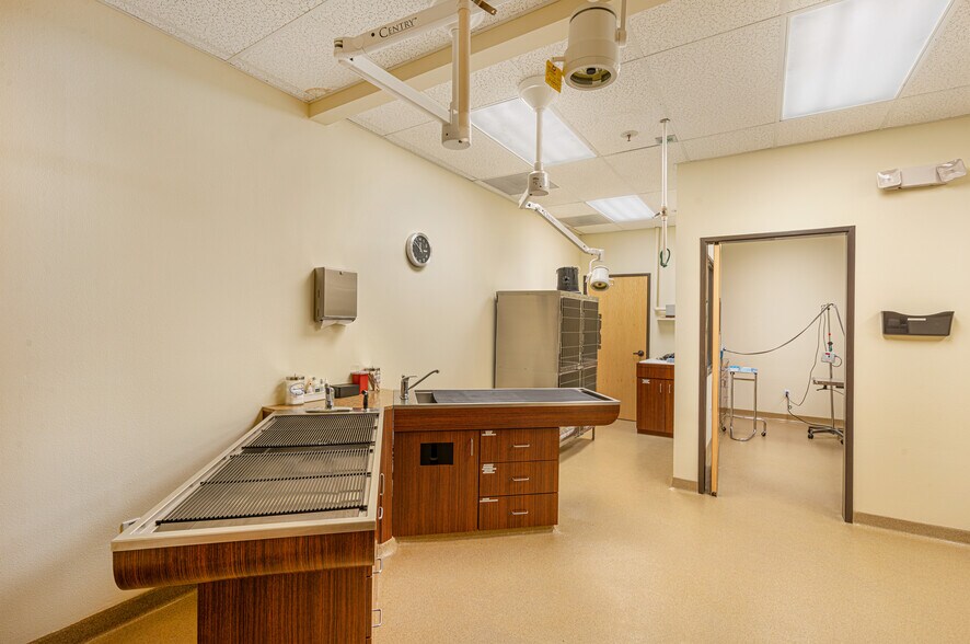 More Photos Of 4867 Old Redwood Hwy, Santa Rosa Healthcare For Sale