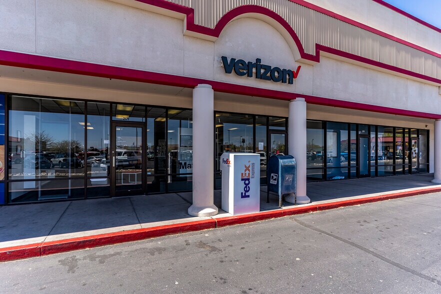 More Photos Of 2111-2199 W Williams Ave, Fallon Storefront For Sale