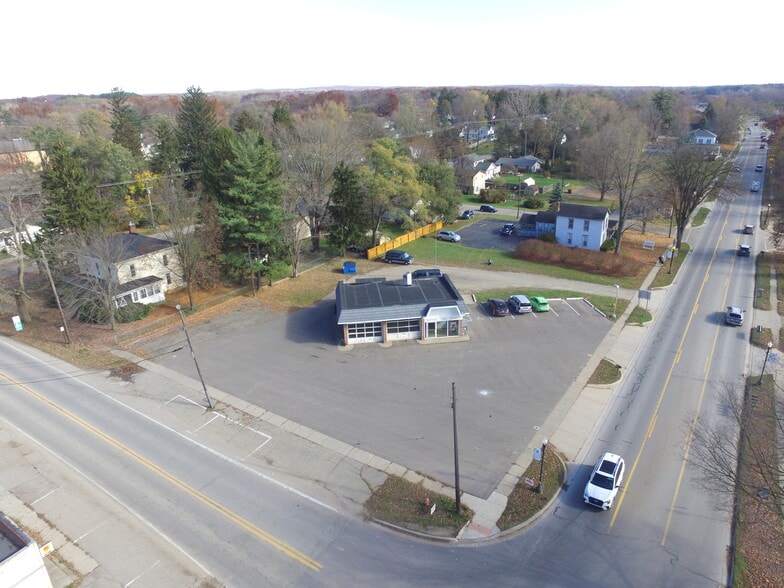 More Photos Of 509 E Main St, Pinckney Auto Repair For Sale