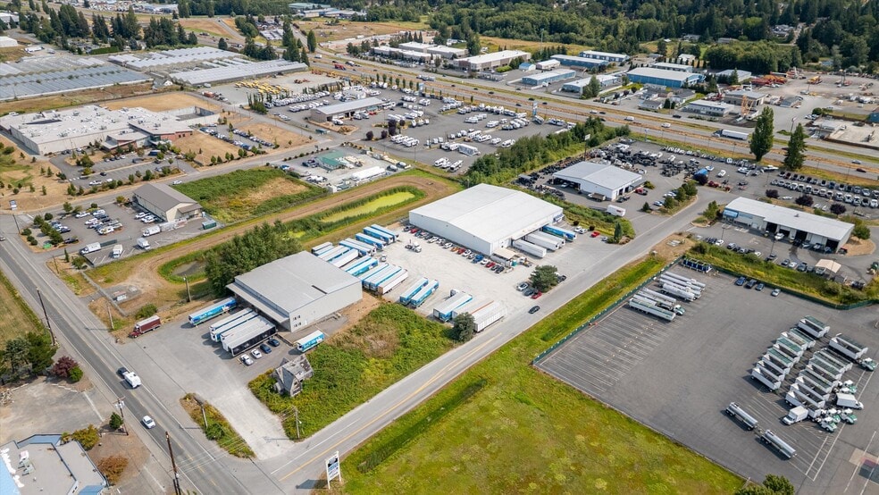 More Photos Of 3616 Old Highway 99 S Rd, Mount Vernon Distribution For Sale