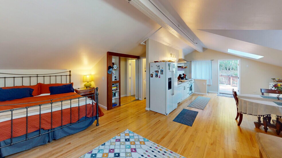 More Photos Of 380 Bohemian Hwy, Sebastopol Storefront Retail Residential For Sale