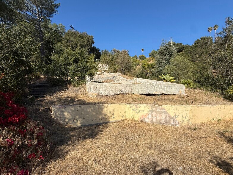 More Photos Of 4119 Maguire Dr, Malibu Land For Sale
