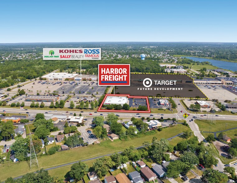 More Photos Of 340 E Rollins Rd, Round Lake Freestanding For Sale