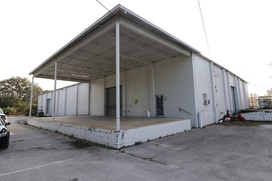 Primary Photo Of 210 NW 13th St, Ocala Warehouse For Lease