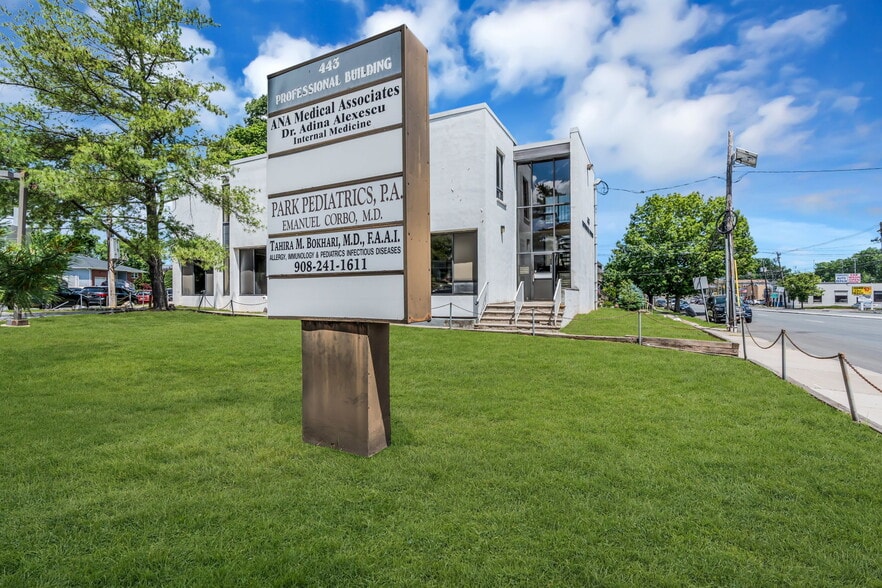 More Photos Of 441-443 E Westfield Ave, Roselle Park Medical For Sale