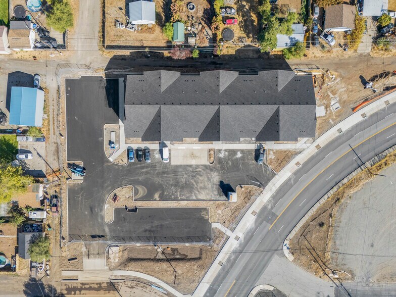 More Photos Of 1651 E North Foothills Dr, Spokane Apartments For Sale