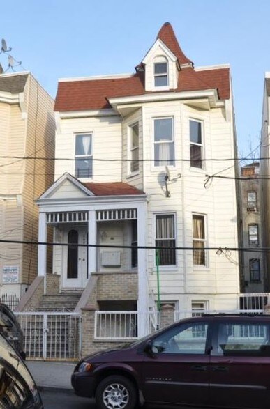 Primary Photo Of 2634 Decatur Ave, Bronx Apartments For Sale