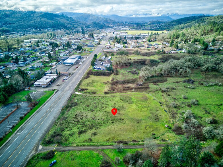 More Photos Of 3110 NE Diamond Lake Blvd, Roseburg Land For Sale