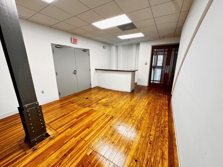 More Photos Of 312 Clematis St, West Palm Beach Loft Creative Space For Sale