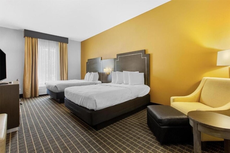 More Photos Of 13600 Hartman Ln, Walker Hotel For Sale