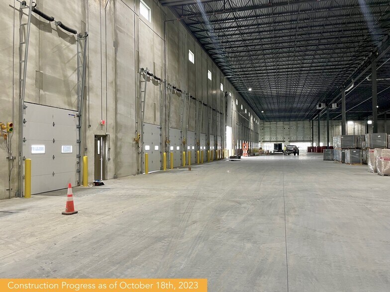 More Photos Of 4903 19th Ave N, Fargo Distribution For Lease