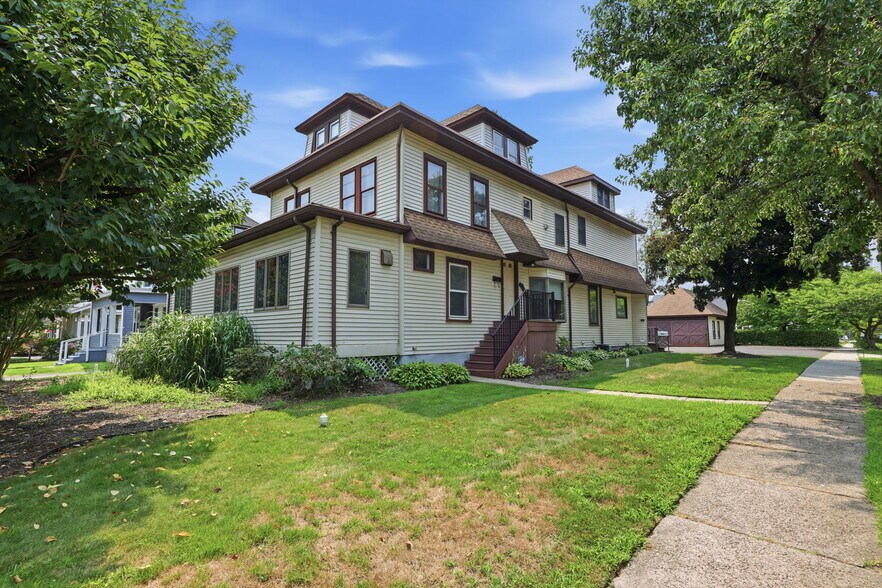 More Photos Of 168 White Horse Ave, Hamilton Office For Sale