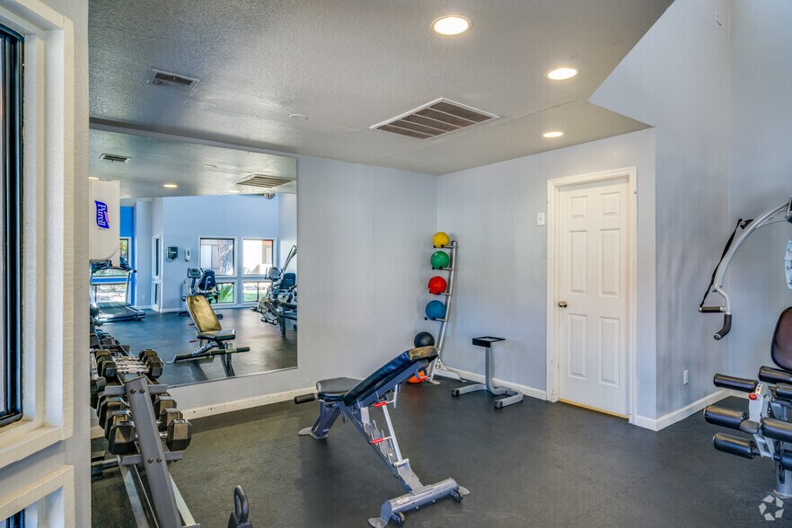 More Photos Of 8530 N 22nd Ave, Phoenix Apartments For Sale