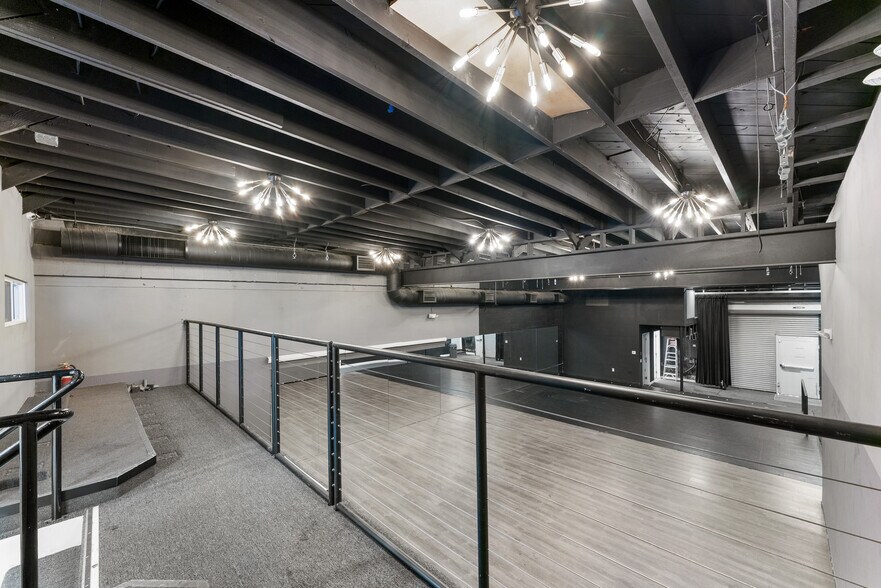 More Photos Of 5142 Lankershim Blvd, North Hollywood Storefront For Sale