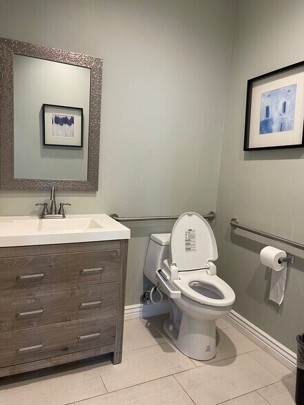 More Photos Of 1218 E Lexington Ave, Pomona Warehouse For Sale