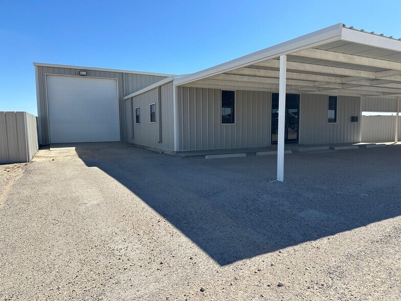 More Photos Of 11663 Rick St, Odessa Industrial For Lease