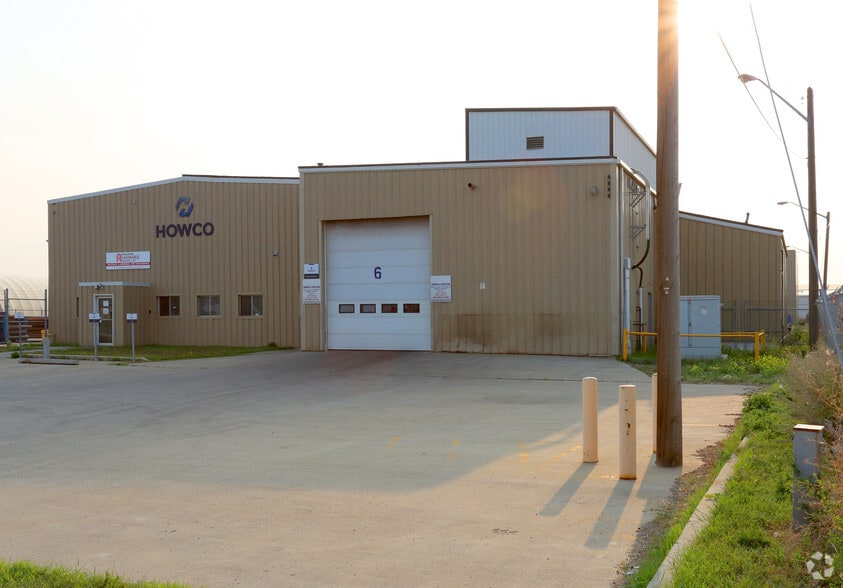 More Photos Of 7504 52 St NW, Edmonton Manufacturing For Lease