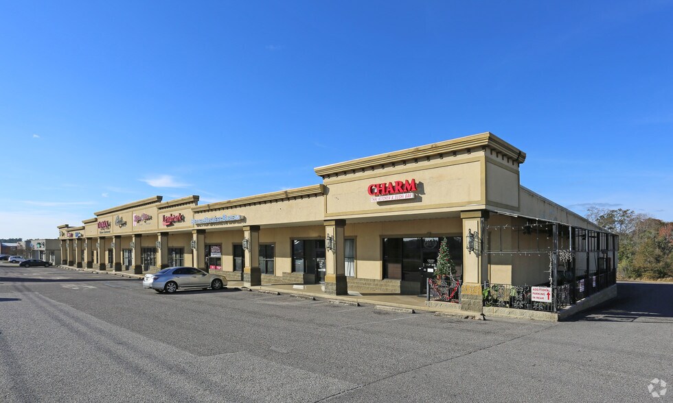 More Photos Of 960 Schillinger Rd, Mobile Unknown For Lease