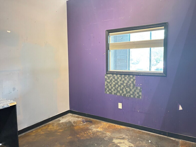 More Photos Of 1905 Rice Rd, Matthews Unknown For Lease