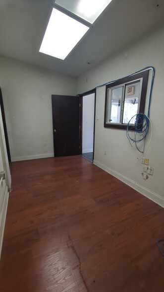 More Photos Of 1440 N Dorgenois St, New Orleans Freestanding For Lease