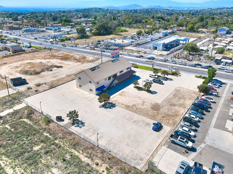 More Photos Of 18791 Van Buren Blvd, Riverside Freestanding For Lease