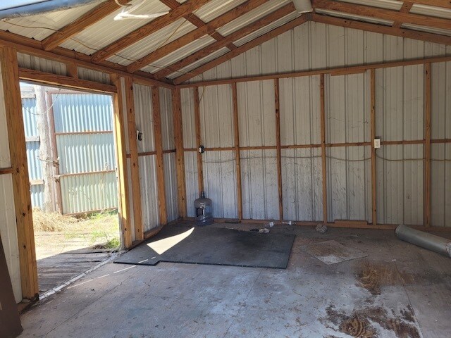 More Photos Of 217 Second St, Agua Dulce General Retail For Sale