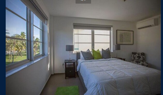 More Photos Of 740 Ocean Dr, Miami Beach Hotel For Sale