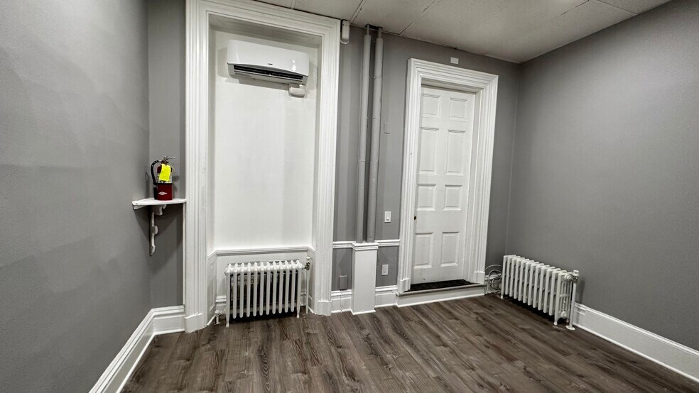 More Photos Of 123 N 2nd St, Easton Apartments For Sale