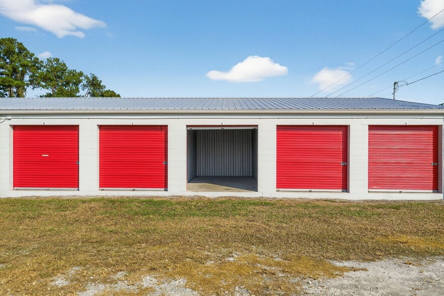 More Photos Of 3010 NW Us Highway 41, Lake City Self Storage For Sale