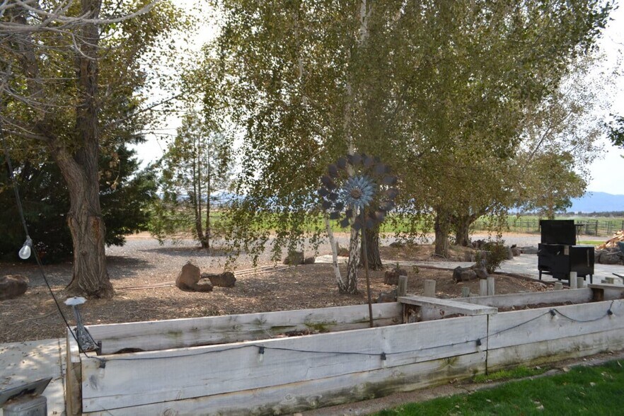 More Photos Of 480-100 Belfast Rd, Litchfield Land For Sale