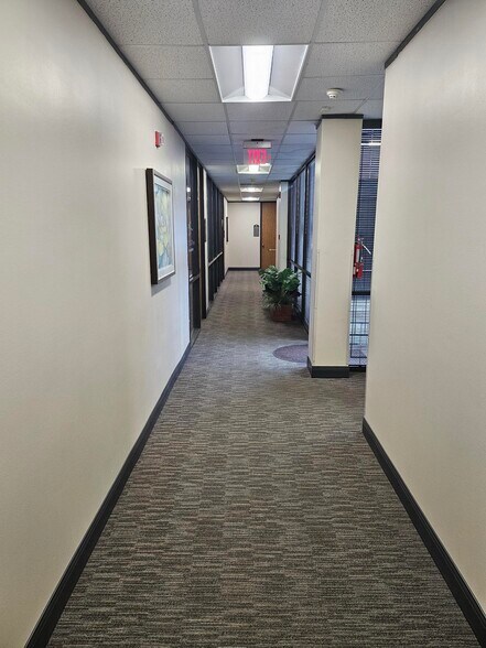 More Photos Of 5934 S Staples St, Corpus Christi Office For Lease
