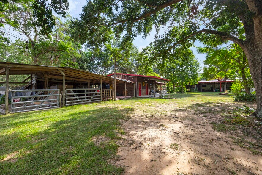 More Photos Of 18541 Mueschke Rd, Cypress Restaurant For Sale