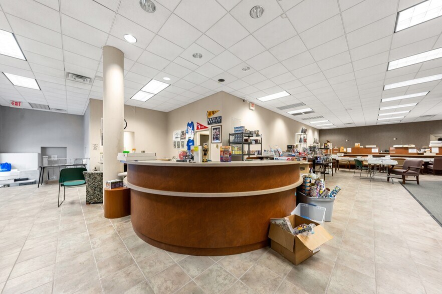 More Photos Of 9777 Ravenna Rd, Twinsburg Medical For Sale