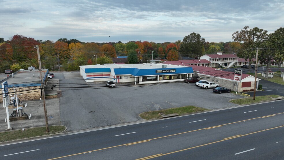 More Photos Of 512 S 12th St, Murray Freestanding For Sale