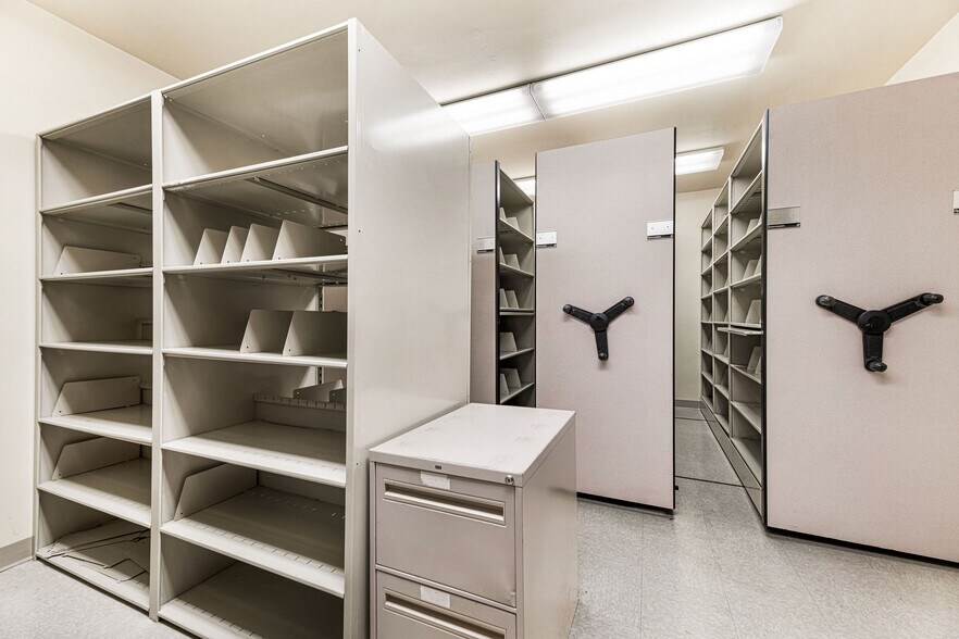 More Photos Of 11 N 2nd St, Clearfield Storefront Retail Office For Lease