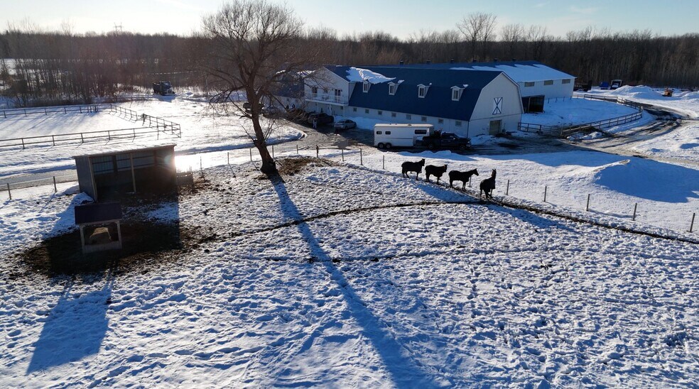 More Photos Of 4900 Ch Bellerive, Carignan Land For Sale