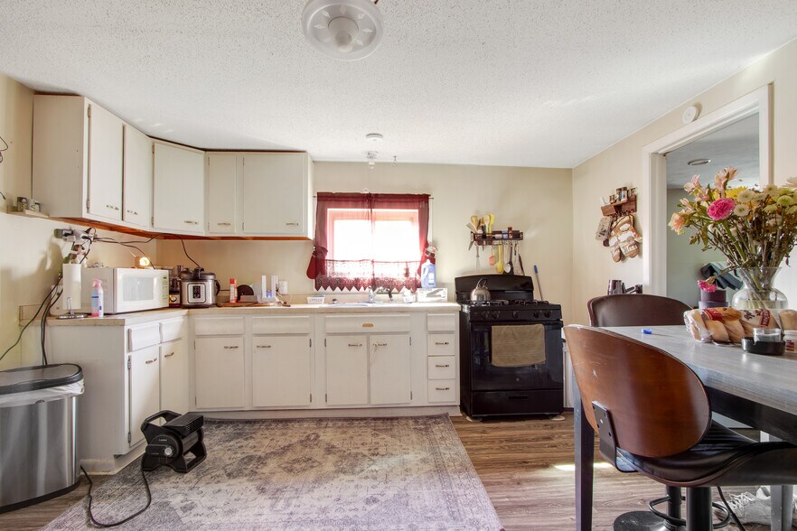More Photos Of 6980 Nash Rd, North Tonawanda Apartments For Sale