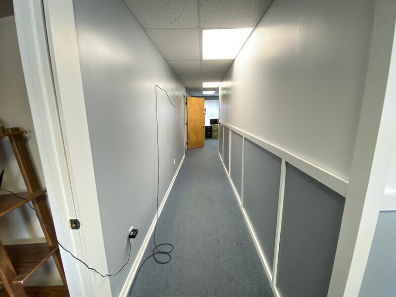More Photos Of 105 N Fifth St, Roscommon Freestanding For Sale
