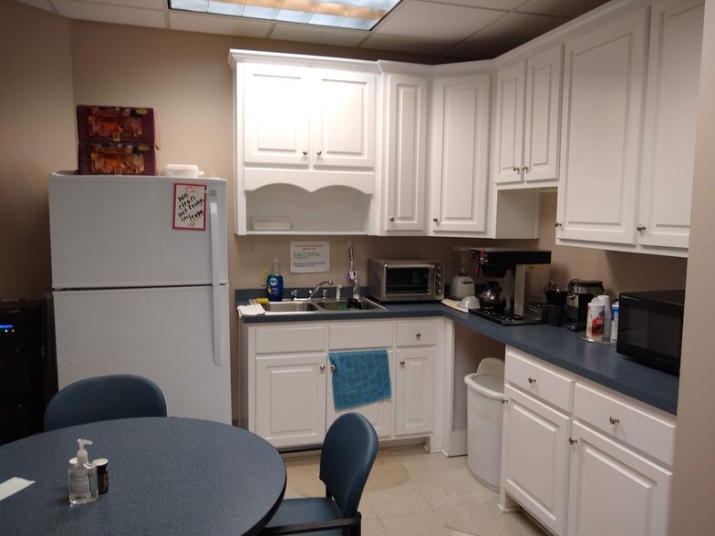 More Photos Of 4295 Jodeco Rd, McDonough Office For Lease