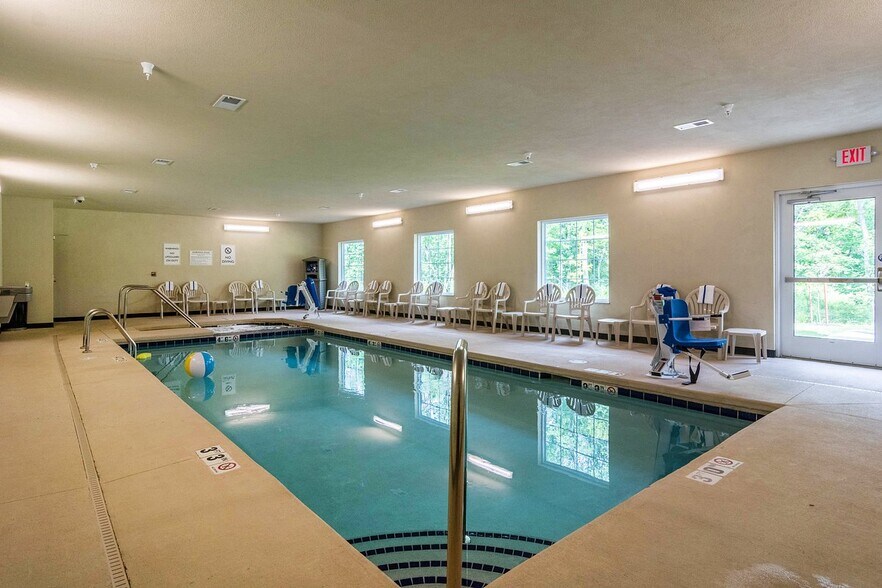 More Photos Of 4995 Station Rd, Erie Hotel For Sale