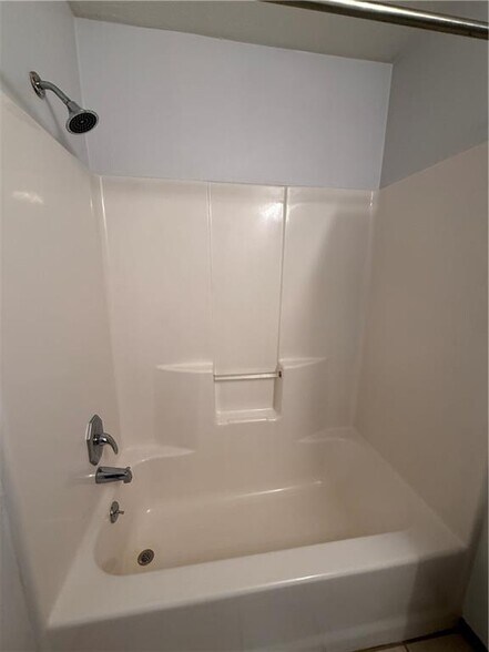 More Photos Of 108 Oak Dr, Saxonburg Apartments For Sale