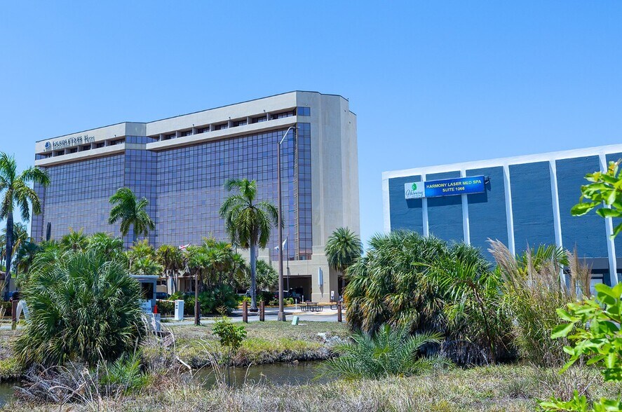 More Photos Of 777 NW 72nd Ave, Miami General Retail For Sale