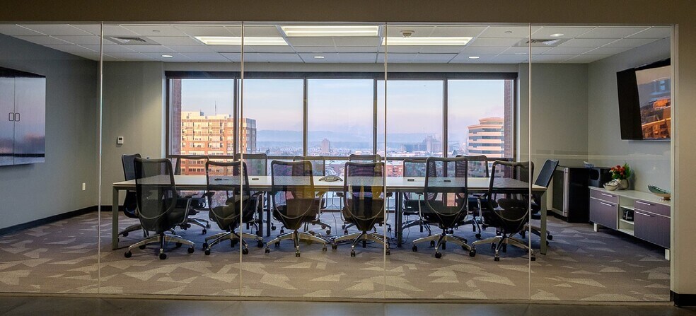 More Photos Of 805 Broadway St, Vancouver Office For Lease