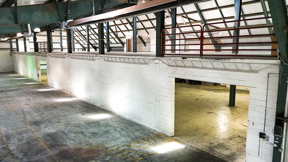More Photos Of 2 Brewery Ln, Elverson Distribution For Lease