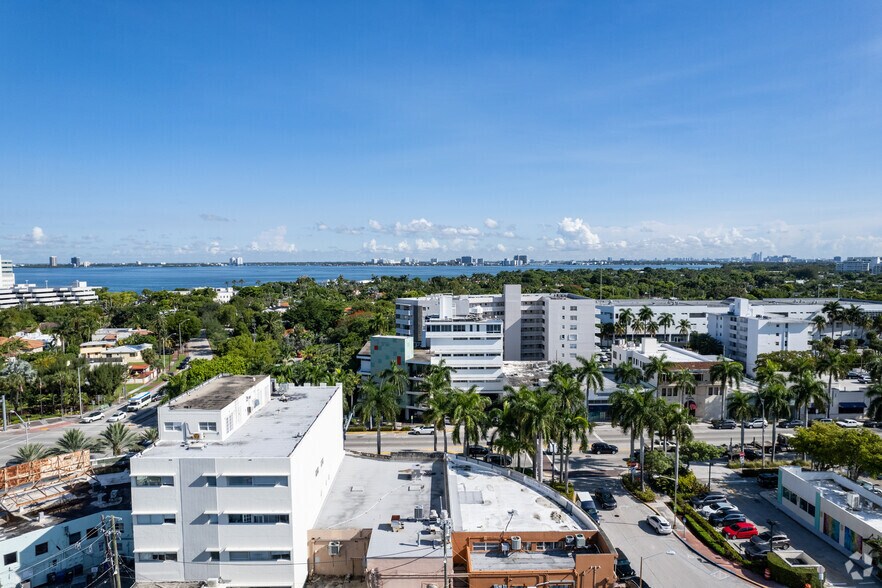 More Photos Of 975 Arthur Godfrey Rd, Miami Beach Medical For Lease