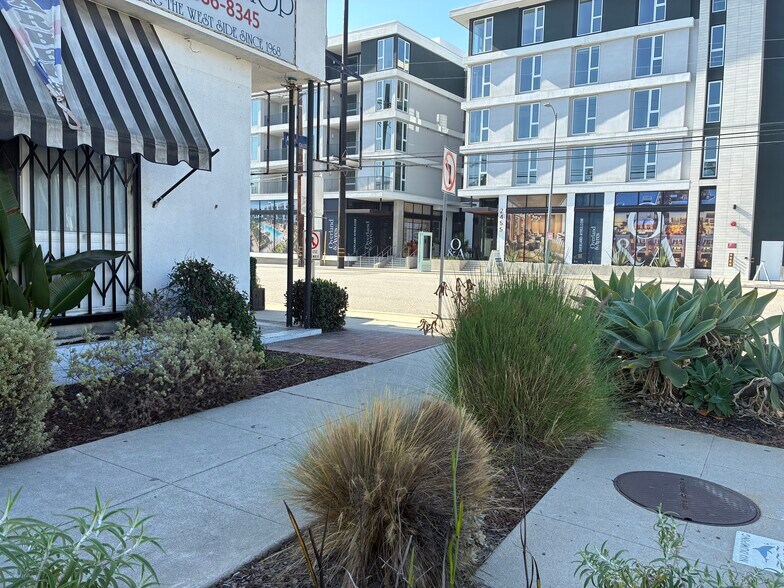 More Photos Of 2450-2458 Overland Ave, Los Angeles Storefront Retail Residential For Lease