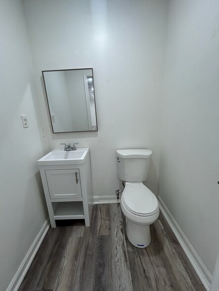 More Photos Of 3692 S Plaza Trl, Virginia Beach Loft Creative Space For Lease